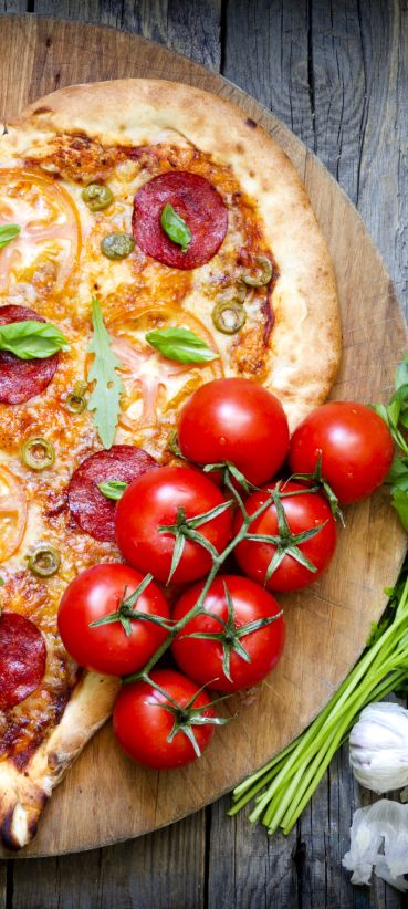 Hälfte einer Herz-Pizza